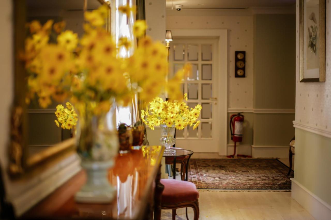Ebel Boutique Hotel ติรานา ภายนอก รูปภาพ