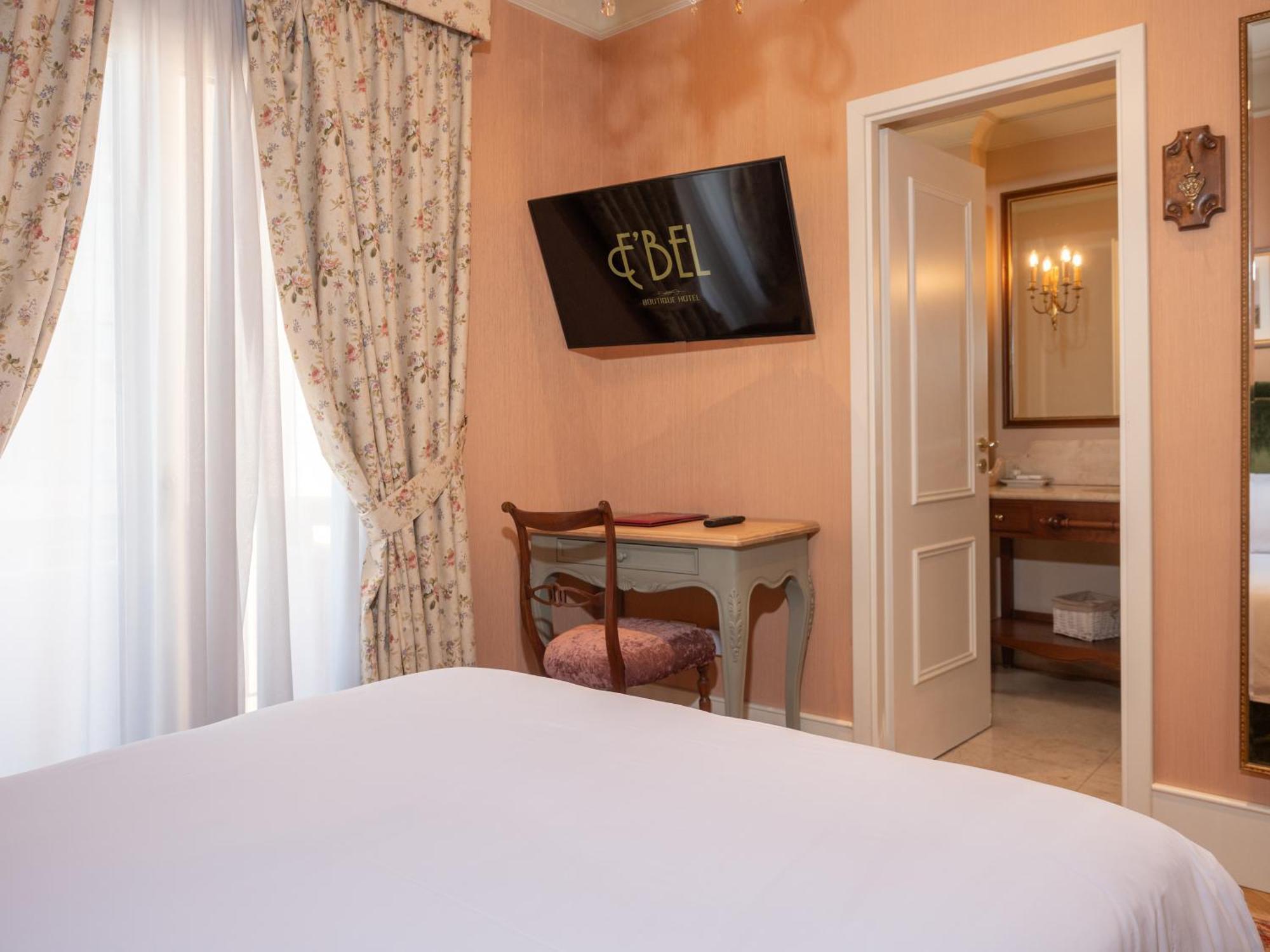 Ebel Boutique Hotel ติรานา ภายนอก รูปภาพ